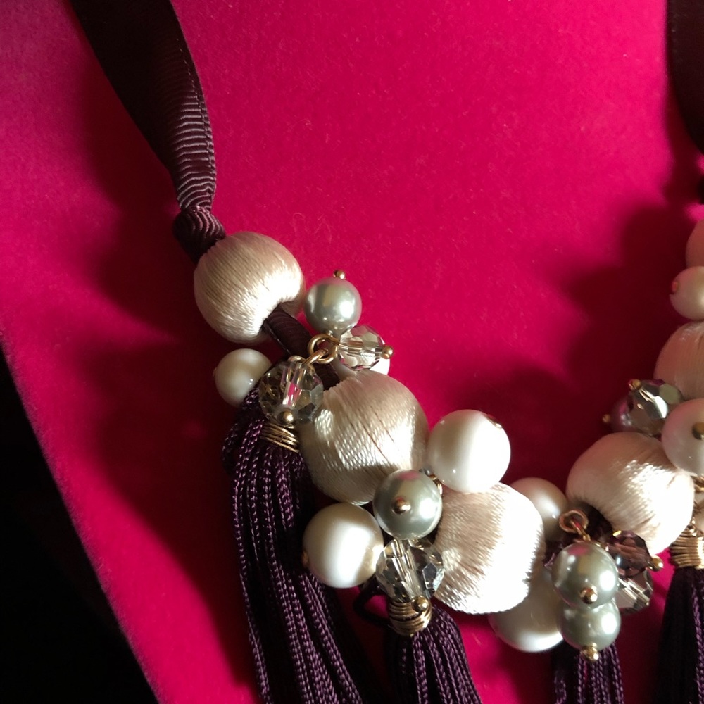 Ann Taylor Factory Statement Necklace Burgundy Tassel Crystal Pearl Beaded NWT - Picture 5 of 6